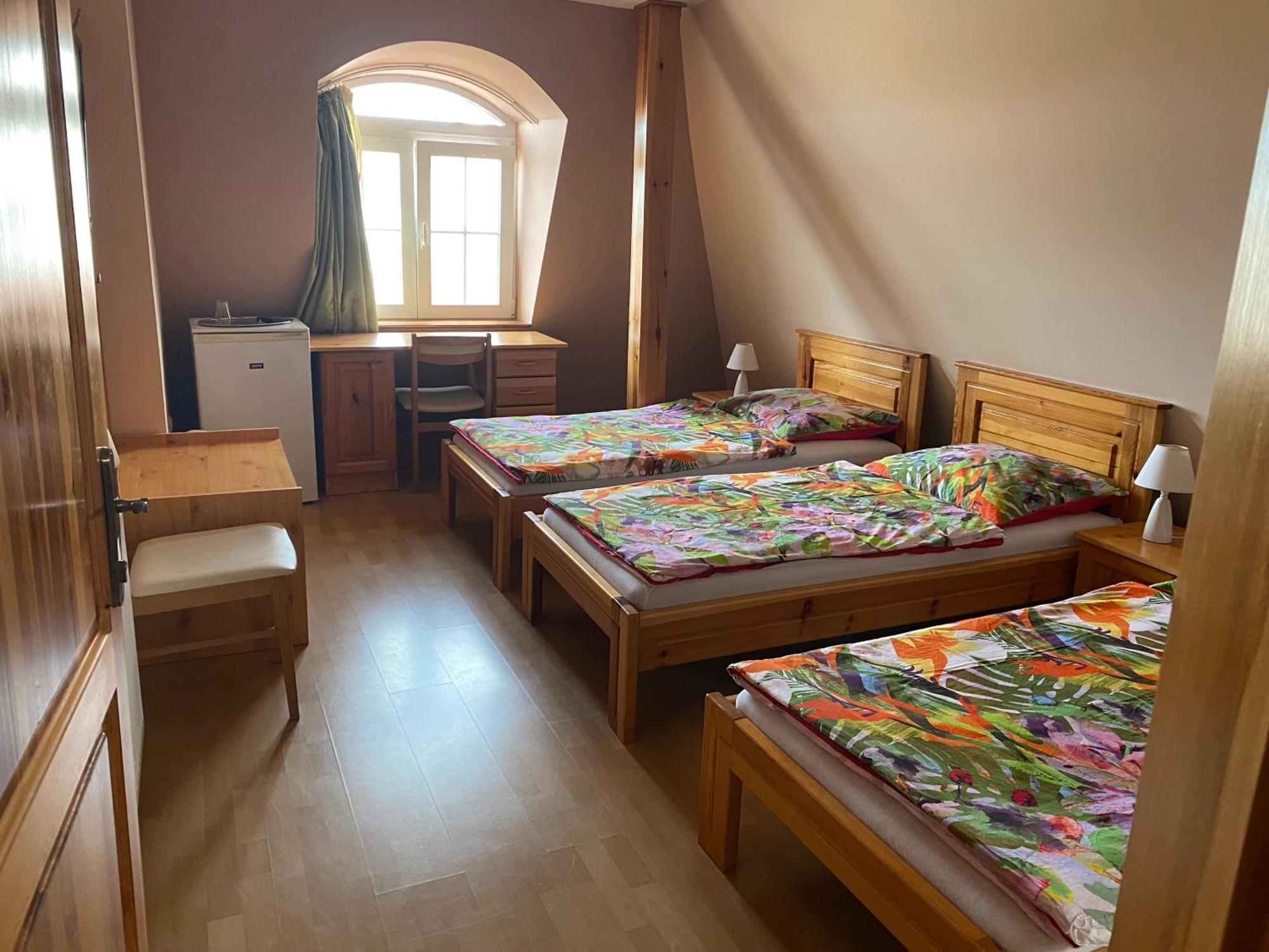 Ambrozia Guesthouse Nagykanizsa Buitenkant foto